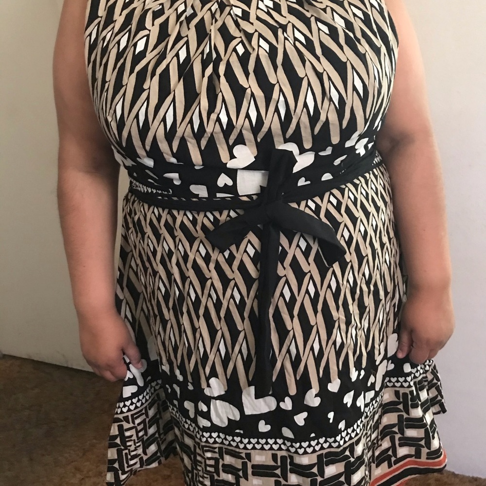 Black/Tan/white dress